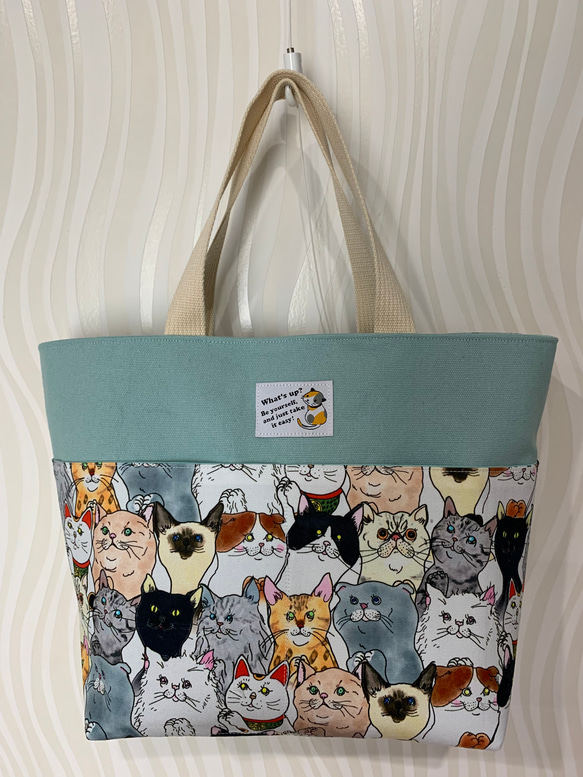 ポケットたくさん♪トートバック☆猫柄・おねだりにゃんこ トート