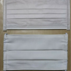 少し小さめ 布マスク  オーガニックの柔らかガーゼ使用 4層仕立て ホワイト 3枚目の画像