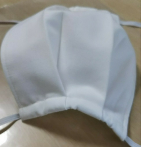 少し小さめ 布マスク  オーガニックの柔らかガーゼ使用 4層仕立て ホワイト 2枚目の画像