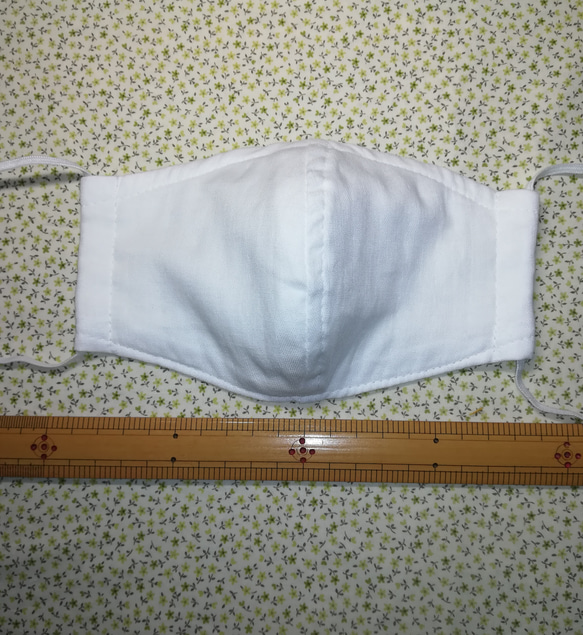 《再再販》女性小さめ中高生用立体ダブルガーゼマスク(白)(フィルターポケット、ノーズワイヤー付き) 3枚目の画像
