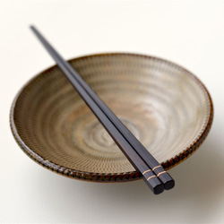 【木製】カチッとしたレディ箸：縞黒檀ライン 2枚目の画像