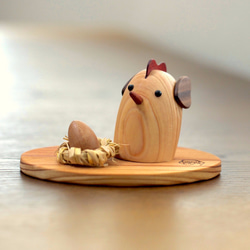 【木製】ニワトリと卵：干支・2017 1枚目の画像