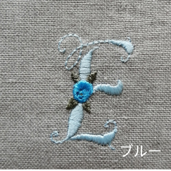 イニシャル　フラワー刺繍　リネン　立体マスク　　　フラワーカラー4色展開　本麻　ハンドメイド 6枚目の画像