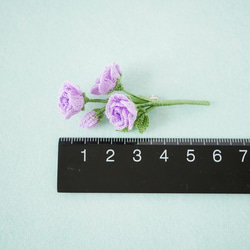 紫のバラのブローチ(受注制作、お花、お花モチーフ、手編み、四季折々) 8枚目の画像
