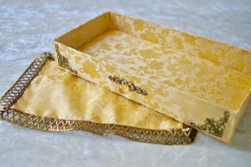 お金に恵まれる人はお財布を大切にする人！ヒーラーが作るシトリンの龍のお財布ベッド