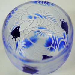 ★日本の伝統柄　可愛い千鳥の盃★瑠璃 5枚目の画像