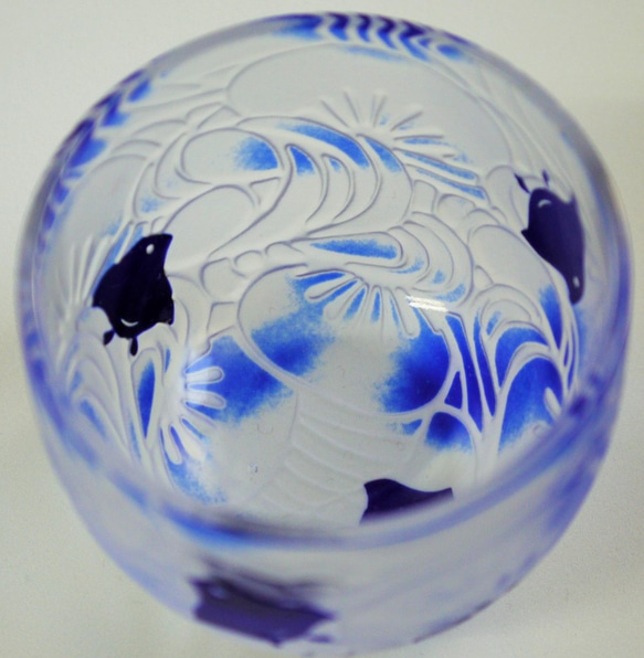 ★日本の伝統柄　可愛い千鳥の盃★瑠璃 5枚目の画像