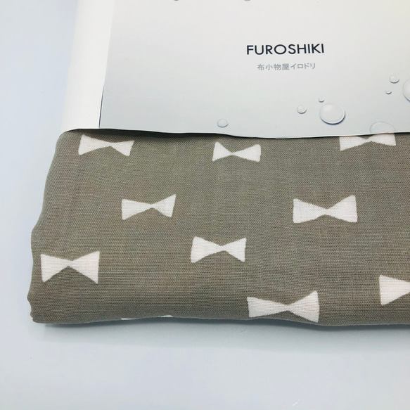 FUROSHIKI風呂敷  リボンと水玉　50㎝×50㎝ 4重ガーゼ リバーシブル 4枚目の画像