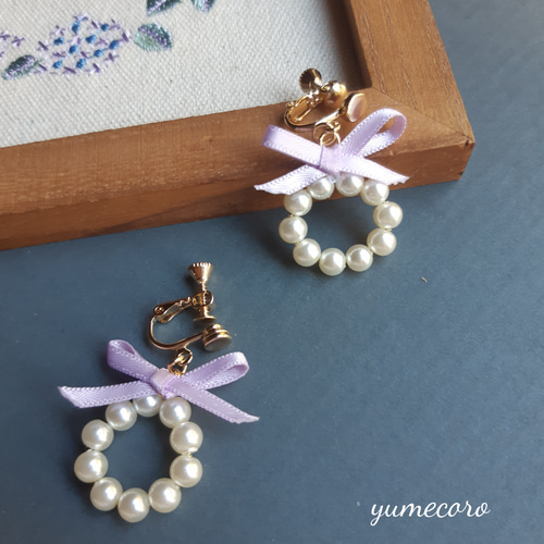 パールとリボンのピアス/イヤリング⑅*｡ 金属アレルギー対応 