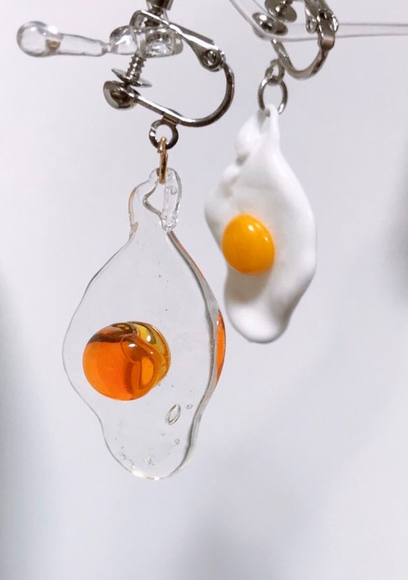 Glass egg【ガラスイヤリング】【ガラスピアス】 2枚目の画像