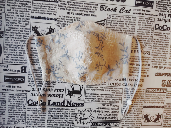【 SALE !!】 綿麻ナチュラル フラワー  刺繍のマスク    綿刺繍生地×ダブルガーゼ♪ 春マスク 3枚目の画像