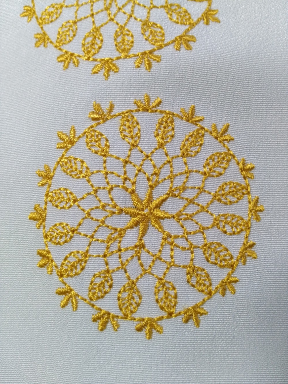 刺繍半衿　アラベスク模様 3枚目の画像