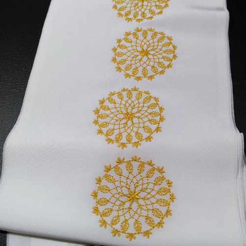 刺繍半衿 アラベスク模様 和装小物(帯・半襟) 刺繍好日 刺繍半衿 アラベスク模様 和装小物(帯・半襟) 刺繍好日
