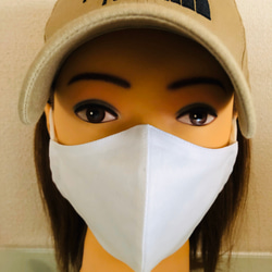 立体白マスク(男女兼用)♦︎アイロンいらず♦︎裏地優しいピンク 1枚目の画像