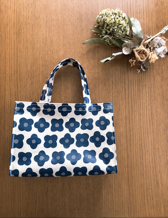 トートバッグ ラミネート生地 【モネットクッカ】北欧柄 お弁当も  
