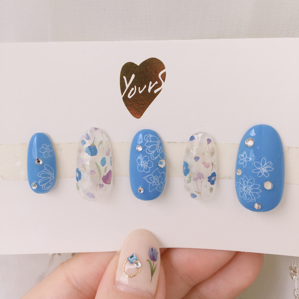 水色が可愛い♡花畑ネイルチップ ネイルチップ（つけ爪） yuchi.nails  