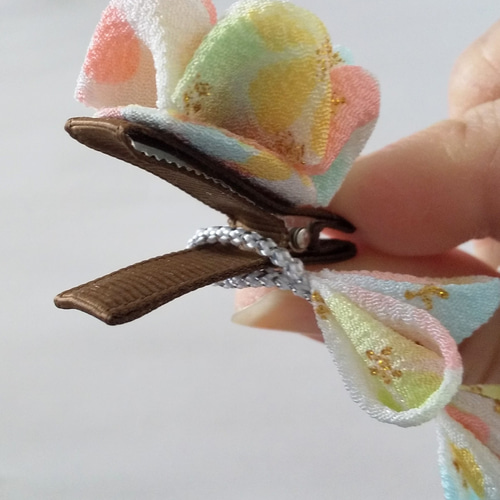 ベビーヘアクリップ 和柄 七五三 浴衣 ちりめん細工 つまみ細工 髪飾り 花/選べる5色 /七五三/ひな祭り/夏祭り＊浴衣 着物