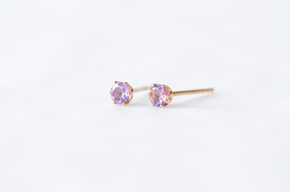 アメシストピアス｜K18YG｜３ミリ｜セカンドピアスとしてもおススメ！｜BDP-2-AM