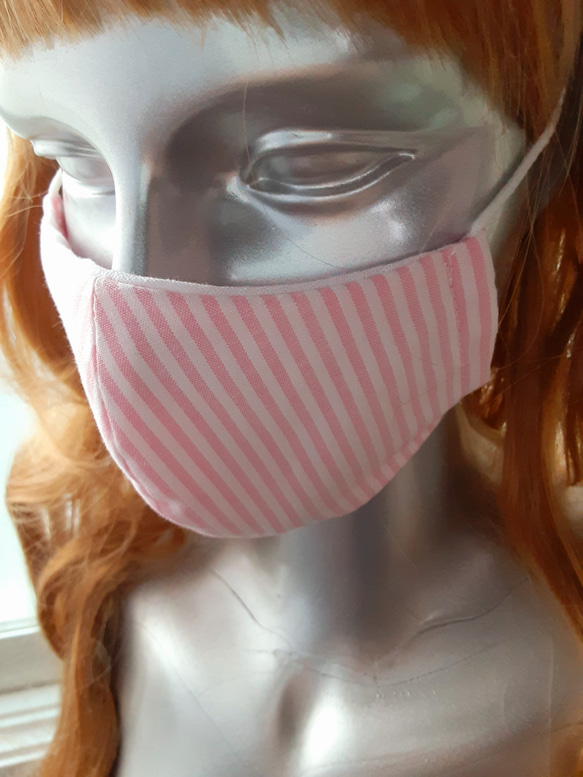 ピンクのストライプ柄・夏マスク 2枚目の画像