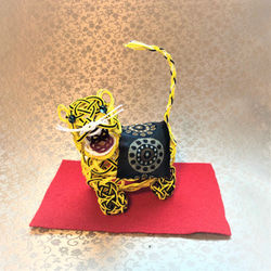 Mizuhiki art  Japanese-Zodiac  Tiger   水引細工 大牙 3枚目の画像