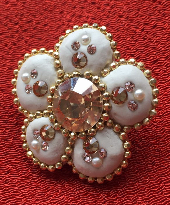 Broche Fleurs du Nil  ナイルに咲く一輪の花 3枚目の画像