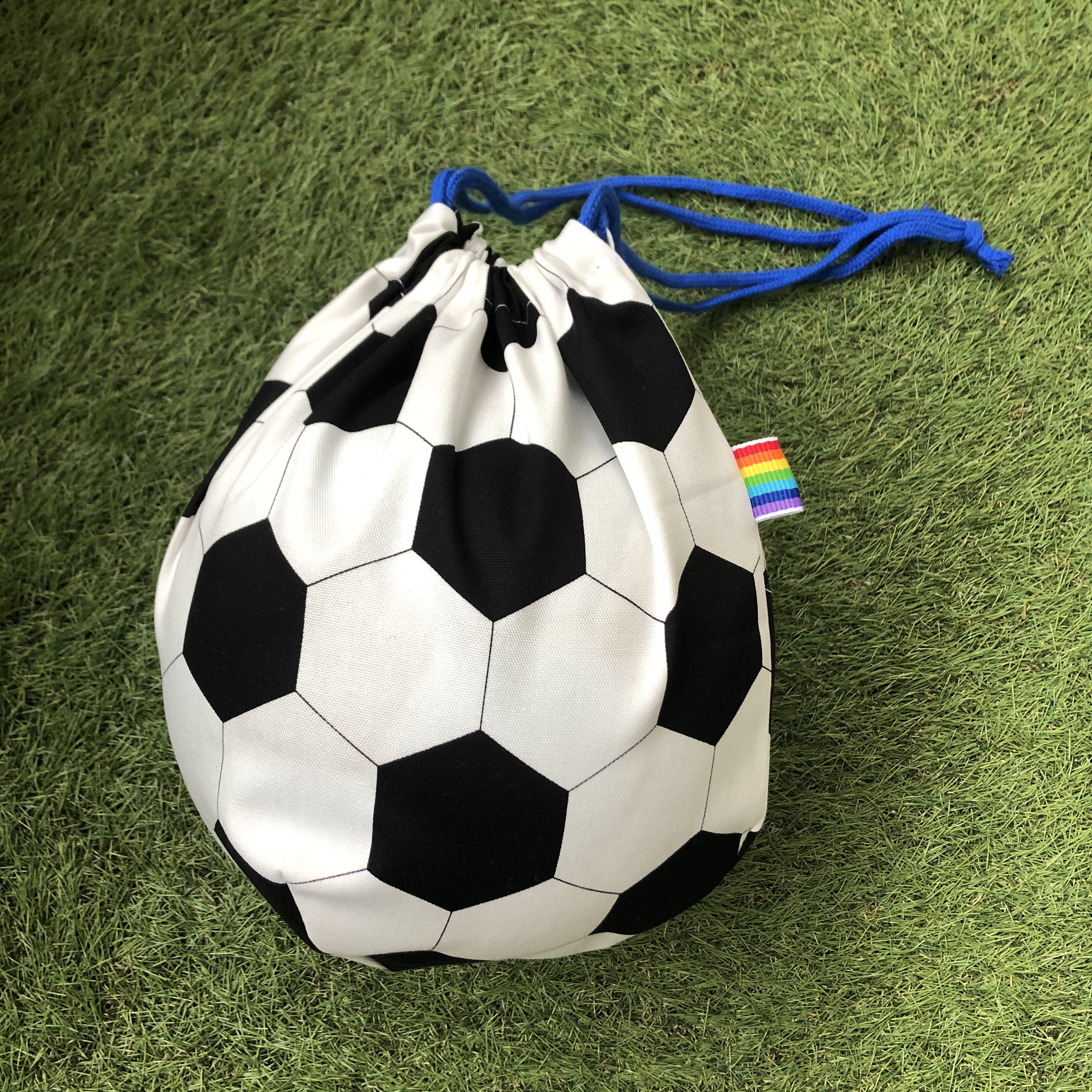 けんこう ハンドメイド巾着 サッカーボール グリーン まとめ割 けんこう様専用 ハンドメイド巾着 サッカーボール グリーン