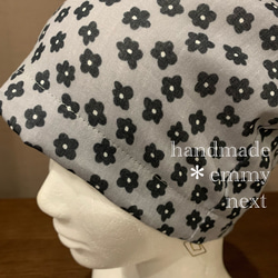 送料無料＊handmadeダブルガーゼ帽子〈petit flowers〉おしゃれな医療用帽子　かわいいケアキャップ 2枚目の画像