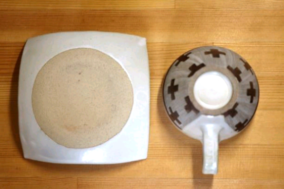 クロス柄 コーヒーカップ&ソーサー２個セット 益子焼 Creema限定 5枚目の画像
