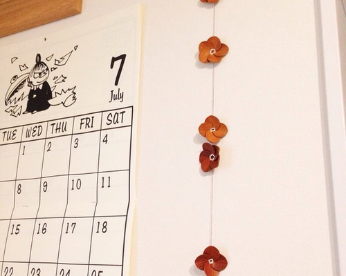 革小花のゆらゆらモビール モビール AIMA 通販 1226818｜Creema(クリーマ)