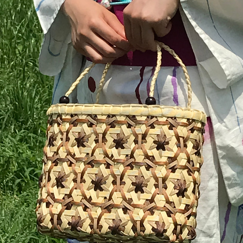 受注制作》【クラフトバンド】☆六つ目華模様のかごバック☆ かご