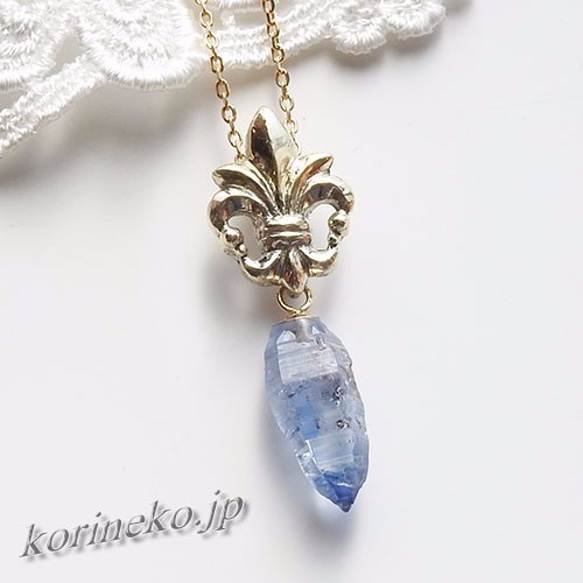 透明度抜群のブルーサファイア結晶ペンダントトップ　1 2枚目の画像