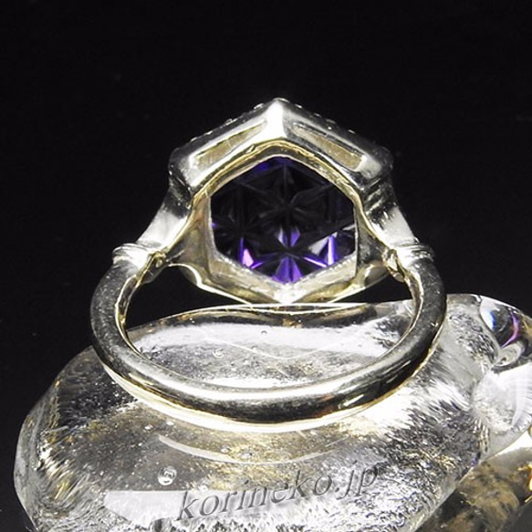 Newカット「灯」。オシャレなアメシストの甲州貴石切子リング　１０KYG 製 4枚目の画像