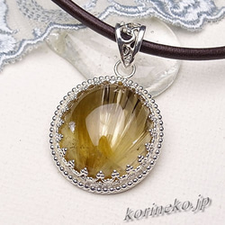 大きなゴールドルチルクォーツのアンティーク風レーシーペンダント 7枚目の画像