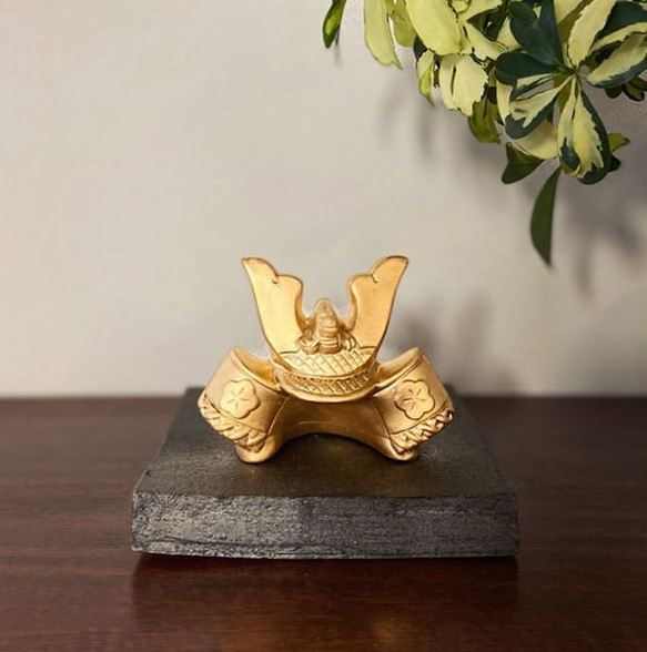 子供の日‼️出世金彩ミニ兜 置物 18K ゴールド その他置物