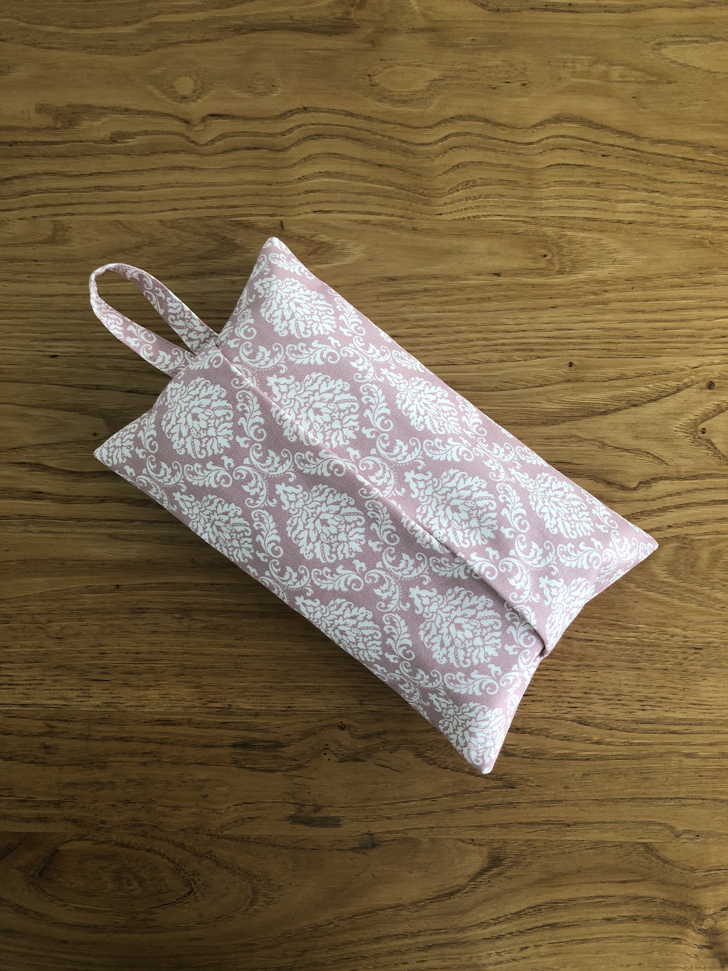 ソフトパック(エコティッシュ)用ティッシュカバー*handmade* エコティッシュ用カバー ソフトパック ビニール包装ティッシュ