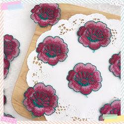 【3枚】立体　刺繍　花　赤　アップリケ　モチーフ　ケミカルレース　手芸 2枚目の画像