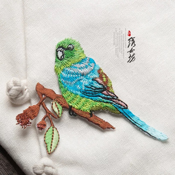 【1枚】緑の可愛いインゴの鳥のワッペン  刺繍 アップリケ 1枚目の画像