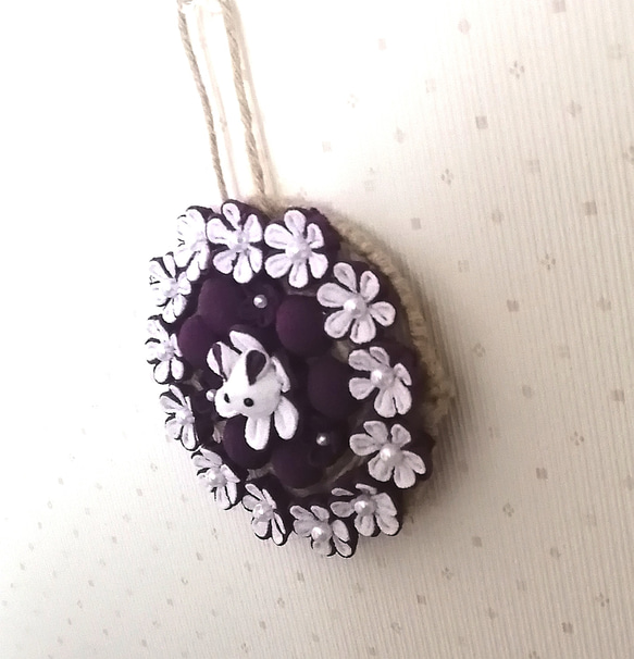 ♡花うさぎ♡　つまみ細工　壁飾り　紫色　 2枚目の画像