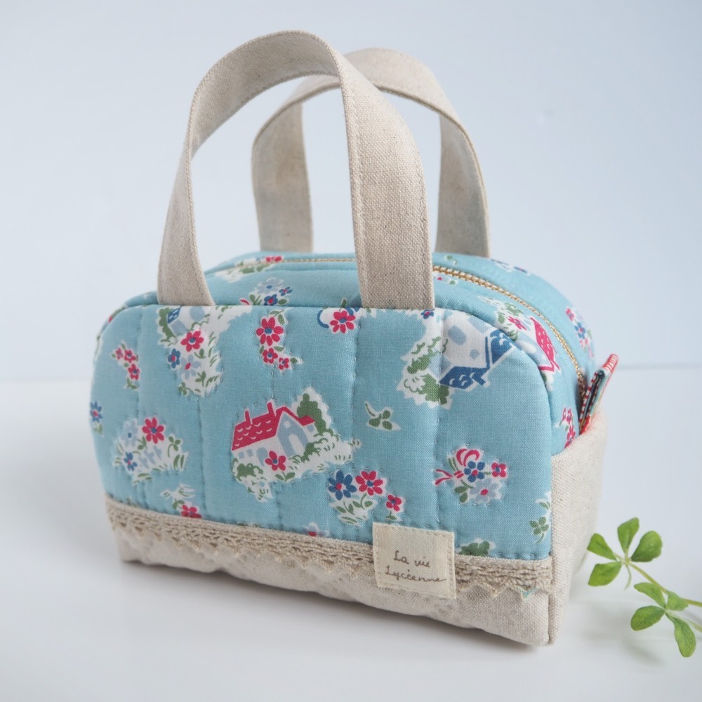 SOLD◇ハンドメイド ポーチ 松山敦子 レトロ パッチワーク 柄 水色