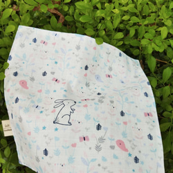 Lu's handmade//兔子花園+水玉點點  純手工雙層棉紗手帕  二重紗手帕 第1張的照片