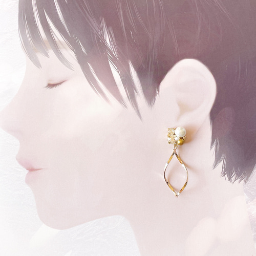 結婚式に♡コットンパールとマットゴールドパールのビジューピアス ...