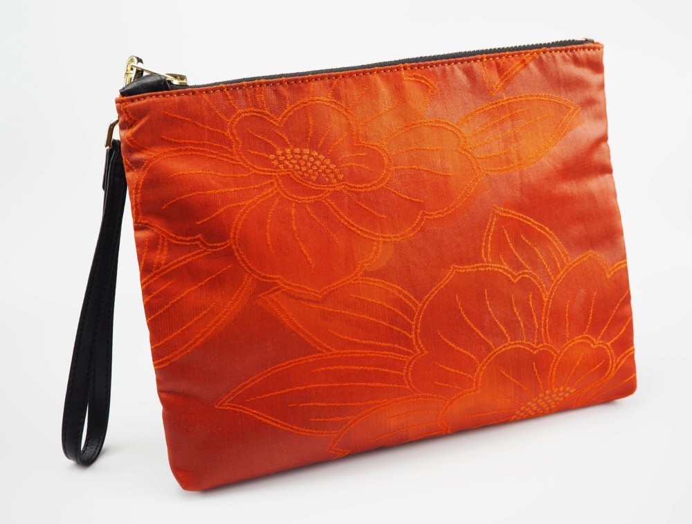 着物リメイクポーチ ‐紅樺‐