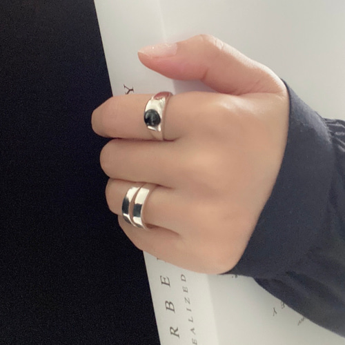 オニキス リング(ピンキー) 脇石ダイヤモンド 1.38ct(Total