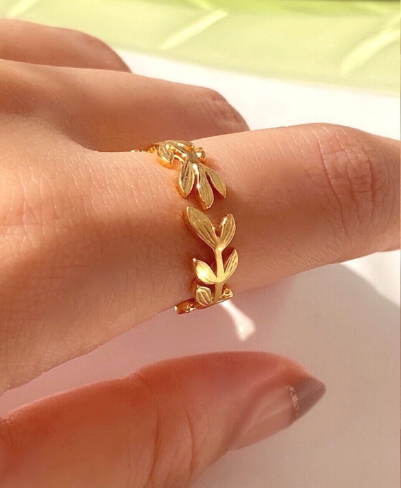 全体型 ❊ 月桂樹ラッキーモチーフリング18kgp ❊身につけていると、幸せになれる✧˖° 2枚目の画像