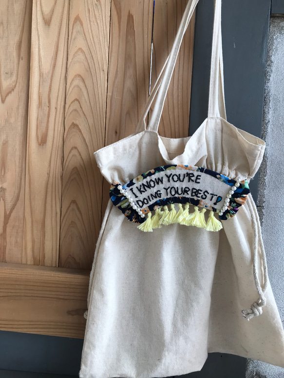 ヴィンテージ風・アンティーク風・モロッコ風　＊言葉は力になる＊デコレーションブローチ(刺繍　タッセル) 3枚目の画像