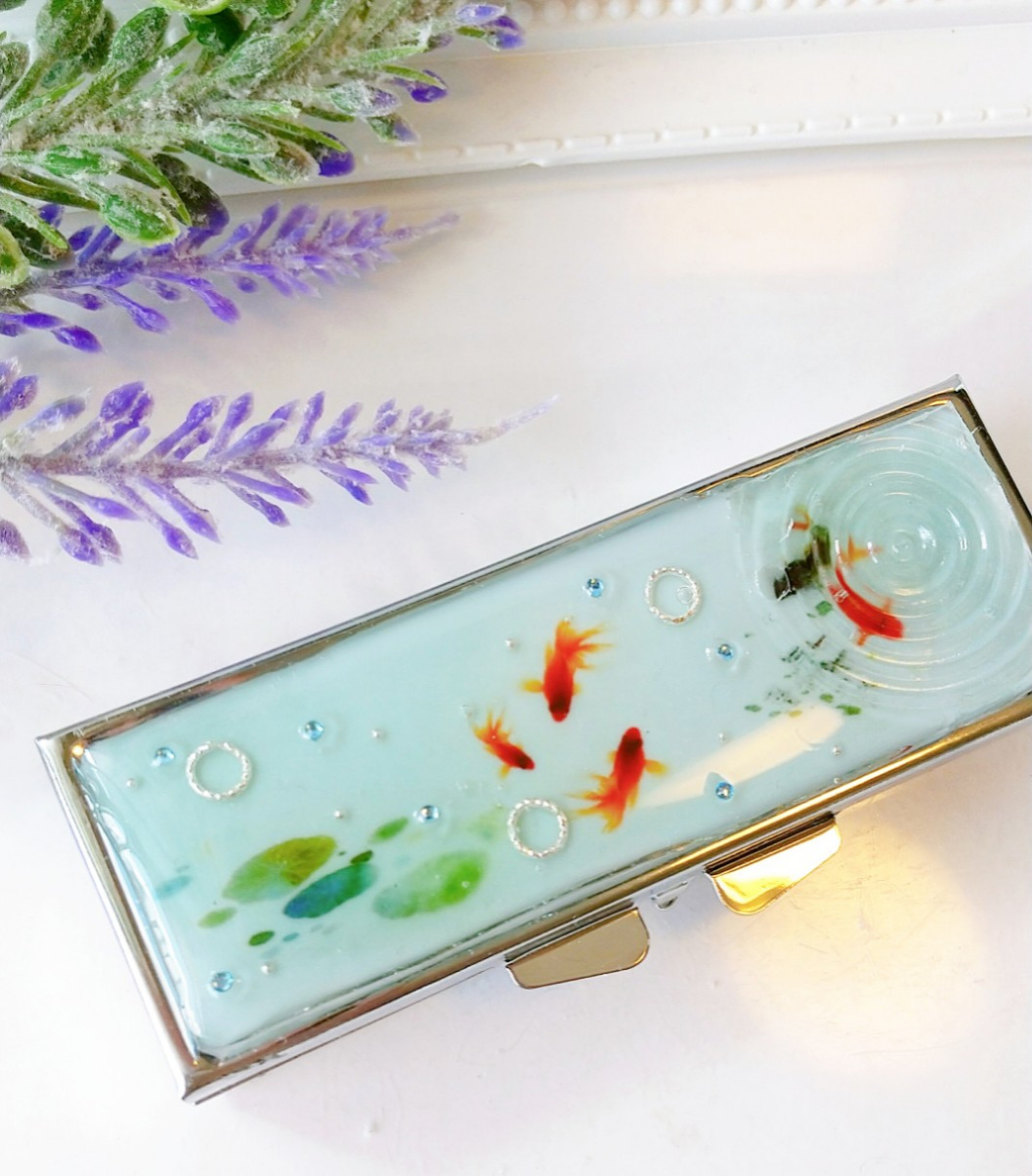 各種 レジン ⚠️8月限定SALE⚠️ ハンドメイド ピルケース