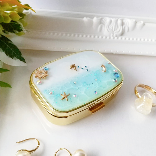 ハンドメイド　クリアケース　小物入れ　名前入れ　レジン　nct チソン ハンドメイド クリアケース 小物入れ 名前入れ レジン nct チソン