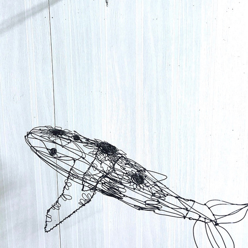 飛べ❗️ひまわりクジラ・ワイヤーアート モビール Rin 通販 12271759