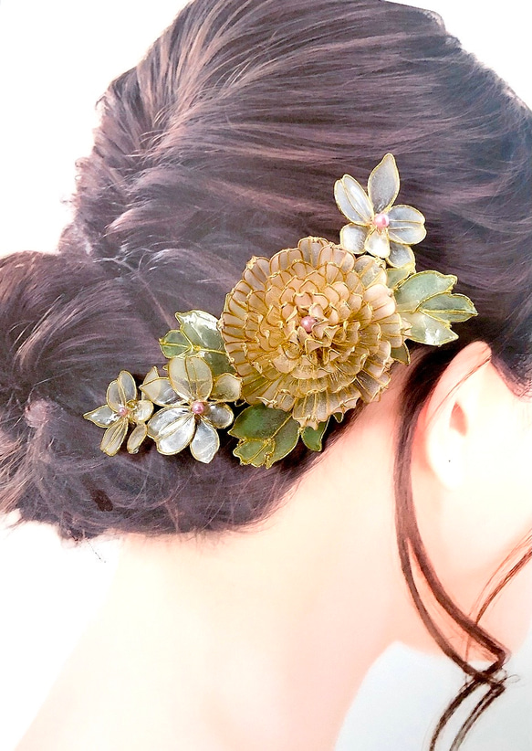 菊の花のヘアクリップとデンファレのユーピンセット アメリカン