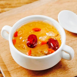 ハピページㄧ吉膳 銀耳紅棗美人飲（シロキクラゲとナツメデザート）300g ハピ様専用ページㄧ吉膳 銀耳紅棗美人飲（シロキクラゲとナツメ